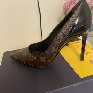 Louis Vuitton shoes new
